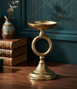 New Arrival Vintage Metal Aluminum <b>Candle</b> <b>Holder</b> Gold Color Candlestick Metal <b>Candle</b> Stand for <b>Outdoor</b> Decoration - Product Image 1