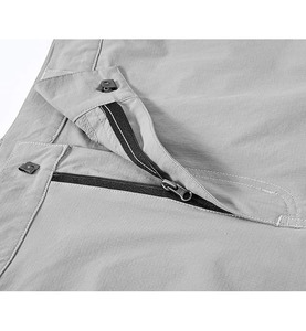 Shorts décontractés pour hommes en molleton 100 % coton, coupe classique, taille haute élastique, brodés, anti-plis, multi-poches, couleur et logo personnalisables - Product Image 3