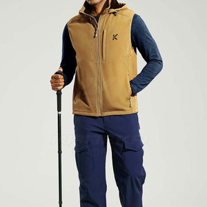 Chaleco Softshell de tela suave con ajuste regular para caminar al aire libre y uso diario. - Product Image 2