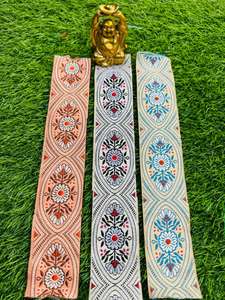 Tela de encaje jacquard duradera con patrón floral, ribete de encaje para decoración de vestidos de novia, proveedor mayorista de textiles de moda OEM - Product Image 2