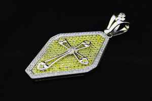 Dvars Diamond DDP-213 Colgante de cruz redondo de moissanita de plata de ley 925, de lujo, estilo Hip Hop, con incrustaciones, regalo para fiesta, chapado en rodio/oro - Product Image 2