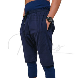 กางเกงขาสั้นออกกำลังกายสำหรับผู้ชายมุสลิมทรงสปอร์ตคุณภาพสูง ระบายอากาศได้ดี แห้งเร็ว เป็นมิตรกับสิ่งแวดล้อม ความยาวระดับเข่า เอวกลาง ดีไซน์เรียบร้อย - Product Image 6