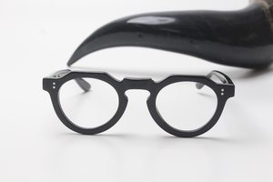Gafas de Sol Hechas a Mano con Cuerno de Búfalo Natural, Forma Redonda, Monturas Ecológicas de Curio Craft - Product Image 2