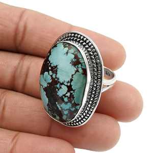 Anillo Bohemio Turquesa con Gema de Corte Ovalado, Joyería Vintage Hecha a Mano para Mujer, Idea de Regalo Perfecta para Aniversario o Boda - Product Image 4