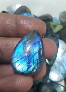 Premium Quality Labradorite Gemstone Bulk Cabochons Authentic Ruby Crystals Jewelry making Flat <b>Back</b> with High-Grade blue flash - Product Image 6