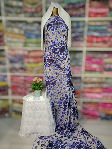 Dirac somalien haut de gamme, confectionné en soie fine, décoré de motifs floraux et d'un éclat léger, idéal pour les mariages et les événements élégants. - Product Image 3