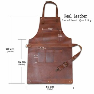 Tablier en cuir pour homme de qualité supérieure avec deux poches et bretelles réglables pour utilisation en restaurant ou bar - Product Image 2