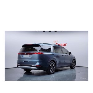 Kia Carnival Prestige 2023, SUV de Gasolina de 9 Plazas con Caja de Cambios Automática, Asientos de Cuero, Estándar de Emisiones Euro V, 61,439 km - Product Image 2