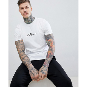 T-shirt blanc à manches courtes pour homme avec imprimé lettres sur le devant, coupe ajustée, col rond, en jersey de coton décontracté - Product Image 4