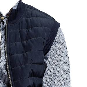 Chaqueta sin mangas de poliéster con cuello alto y cremallera de alta calidad para hombre, con logotipo personalizable, servicios OEM al por mayor - Product Image 4