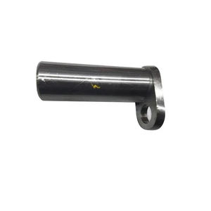 Boulon de suspension d'essieu avant (42 x 48,5 mm x 32 mm) pour Massey Ferguson MF-135145, 155, 230, état neuf - Product Image 1