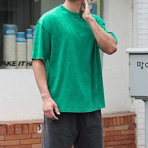 เสื้อยืดคอตตอนผู้ชายทรงโอเวอร์ไซส์ ยูนิเซ็กส์ แขนสั้น สไตล์ลำลอง ทรงหลวม ผ้าซักแล้ว สีพื้น เสื้อยืดพื้นฐาน สตรีทแวร์ แฟชั่น สวมใส่สบาย - Product Image 2