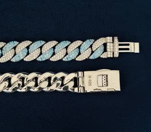 Luxury 925 Sterling Silver <b>Cuban</b> <b>Link</b> Hip Hop Party <b>Bracelet</b> with Fully Iced Out Round Cut Moissanite Diamonds for <b>Men</b> - Product Image 6