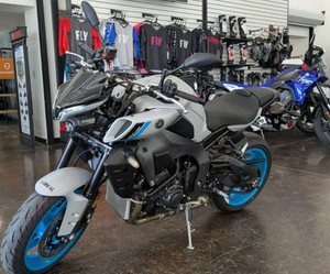 Nouvelle Yamaha MT-10 Hyper Naked 2025 – Offre Exceptionnelle |   998cc - Nouvelles motos au design sportif prêtes à être expédiées - Product Image 6