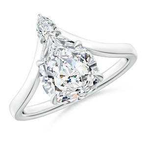 Anillo de compromiso con diamante cultivado en laboratorio de 2.65 quilates, corte pera, pavé Bardot Scallop, con dos diamantes en oro blanco de 14K - Product Image 2
