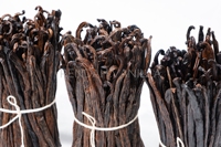 Tahitensis Vanilla Beans-Grado 3-20-22 cm Calidad de extracción Vainas secas de Papúa, Indonesia, El mejor precio Venta caliente a granel