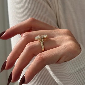 Elegant Design Marquise Lab Grown Diamond Engagement <b>Ring</b> <b>Split</b> Shank 2.7mm Width Diamond <b>Ring</b> with IGI certified & VVS Clarity - Product Image 3