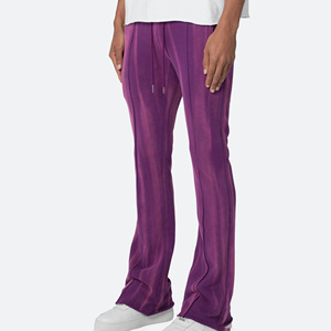 Pantalon de survêtement empilé personnalisé avec logo pour homme, joggers en molleton bouclette, pantalon évasé avec impression 3D en relief, pantalon évasé élastique pour homme - Product Image 4