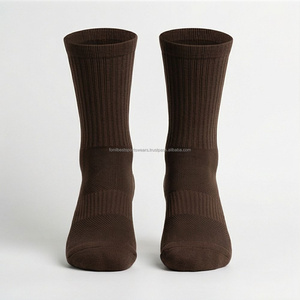 Calcetines Deportivos Finos de Algodón para Mujer, Color Azul Claro, Transpirables, de Secado Rápido, Antibacterianos, con Puño Tejido y Logotipo - Product Image 2