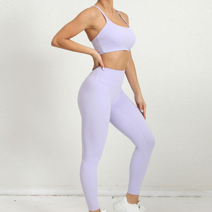 Conjunto de Yoga de 3 Piezas Transpirable para Mujer con Tecnología de Corte Automático, Tela de Secado Rápido para Pilates y Entrenamientos en el Gimnasio - Product Image 3