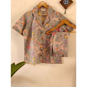 Ensemble de pyjama floral pour femmes Quince Life, taille S, vêtements de nuit confortables - Product Image 4