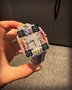 Reloj Imperial Jewels de Diseño Personalizado, Lujoso, Completamente Adornado con Moissanita Arcoíris, Automático, Mecánico, de Acero Inoxidable, con Números Romanos - Product Image 1