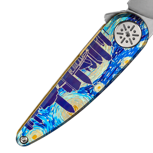 Navajas Plegables Azules, Amarillas, Moradas y Plateadas con Diseño Artístico de Paisaje Urbano, Hoja con Acabado Satinado y Clip Metálico para Uso Diario - Product Image 4
