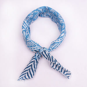 Bandana en coton artisanal de Jaipur imprimé floral, de haute qualité, respirant, à nouer, unisexe, écologique, foulard tendance - Product Image 5