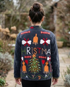 Chaqueta Bomber de Terciopelo Gris para Mujer, Marca Alif, con Bordado a Mano de Santa Claus, Cuello Alto, Manga Larga, Gruesa, para Invierno - Product Image 2