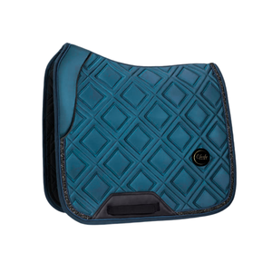 Tapis de selle équestre haut de gamme élégant en satin respirant avec rembourrage en polyester, tissu premium pour le saut d'obstacles, équipement d'équitation en gros - Product Image 2