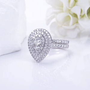 แหวนหมั้นเพชรทรงกลมเจียระไนแบบบริลเลียนท์ ทองคำแท้ 18K สำหรับผู้หญิง ดีไซน์คลาสสิก เพชรธรรมชาติสี D ประดับด้วยเพชรแบบฮาโล - Product Image 3