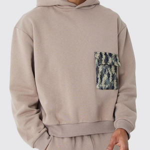 Ensemble de survêtement beige à capuche pour homme, sweat-shirt à manches longues et pantalon cargo avec poche camouflage - Product Image 5