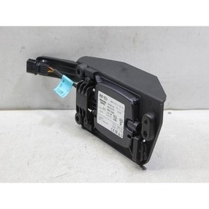 Unité de détection d'angle mort Stonic, côté droit (RH), d'occasion, OEM 95821H8000 - Product Image 3