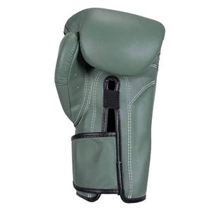 Gants de boxe professionnels personnalisés à prix d'usine, vente chaude, personnalisation du logo en usine, service OEM, gants de boxe d'entraînement - Product Image 6