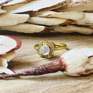 Unique Premium Design Flower <b>Ring</b> Quartz Gold Plated Brass <b>Ring</b> Zircon Floral Boho <b>Statement</b> <b>Ring</b> Handmade Dainty Wholesale <b>Ring</b> - Product Image 5