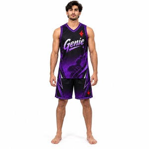 Ensemble de tenue de sport athlétique respirant et léger pour l'entraînement, le jeu et la pratique du basketball, comprenant un maillot et un short d'équipe - Product Image 1