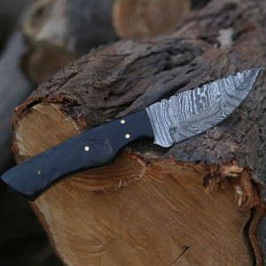 Cuchillo de hoja curva de acero de Damasco hecho a mano con mango de madera para caza, cuchillos afilados con hoja de Damasco. - Product Image 3