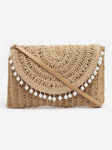 Sac bandoulière bohème en raphia fait main, sac à l'épaule en paille tressée avec perles, sac de plage d'été – Vente en gros Fabricant - Product Image 2