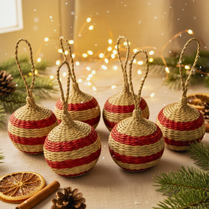 Adorno Navideño de Bola de Seagrass Tejida, Decoración Colgante Hecha a Mano con Fibra Natural, Fabricante Kingcraftviet - Product Image 1