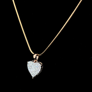Collar con Colgante de Corazón en Oro Rosa - Product Image 1