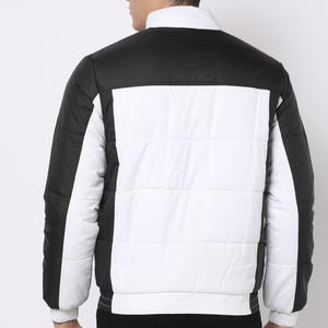 Veste d'hiver matelassée à capuche pour homme, personnalisable, OEM, avec rembourrage 100% polyester, écologique, respirante et à séchage rapide - Product Image 2