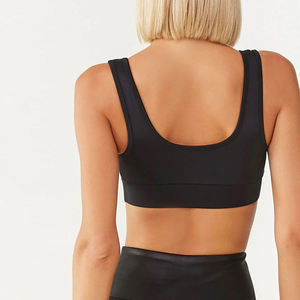 Women's Black Scoop Neck Seamless Sports <b>Bra</b> <b>Racerback</b> Medium Support Breathable Yoga Fitness Top Solid Style - Product Image 2