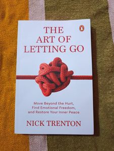 El arte de soltar lo que no se puede controlar, de Nick Trenton, guía de Mindfulness y crecimiento personal en formato de bolsillo - Product Image 1