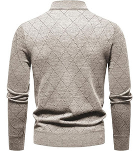 Sweat à capuche pour homme en tissu polaire respirant et à séchage rapide, avec coutures durables assurant une longue durée d'utilisation et une forme qui est préservée, idéal pour l'hiver. - Product Image 2