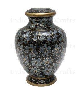 Urne funéraire en métal noir à motif floral, souvenir commémoratif pour animaux de compagnie adultes - Artisanat indien - Product Image 2