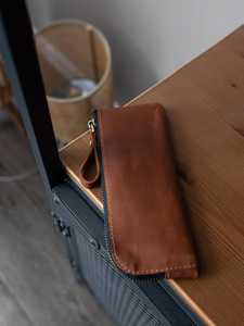 Luxury Top Grain Leather <b>Glasses</b> Pouch Scratch Resistant Eyewear Case Professional B2B Supply LGC-0027 - Product Image 6