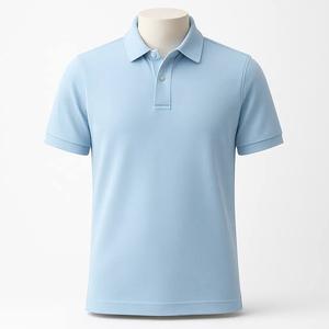 Polo de manga corta de punto liso azul claro para mujer, estilo casual, corte regular, teñido liso. Polos para hombre en oferta. - Product Image 1