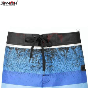 Shorts pour hommes en sublimation, taille adulte, style décontracté, vêtements personnalisés, nouveaux modèles, shorts pour hommes en sublimation en provenance du Pakistan - Product Image 6