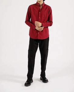 Chemise noire unie à manches longues pour homme, chemise élégante à manches longues pour homme, chemise décontractée chic à manches longues pour homme, chemise ajustée pour homme - Product Image 3