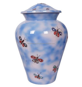 Urna Funeraria de Metal y Latón Hecha a Mano para Cenizas de Adultos - Diseño Moderno para Decoración del Hogar - Product Image 5